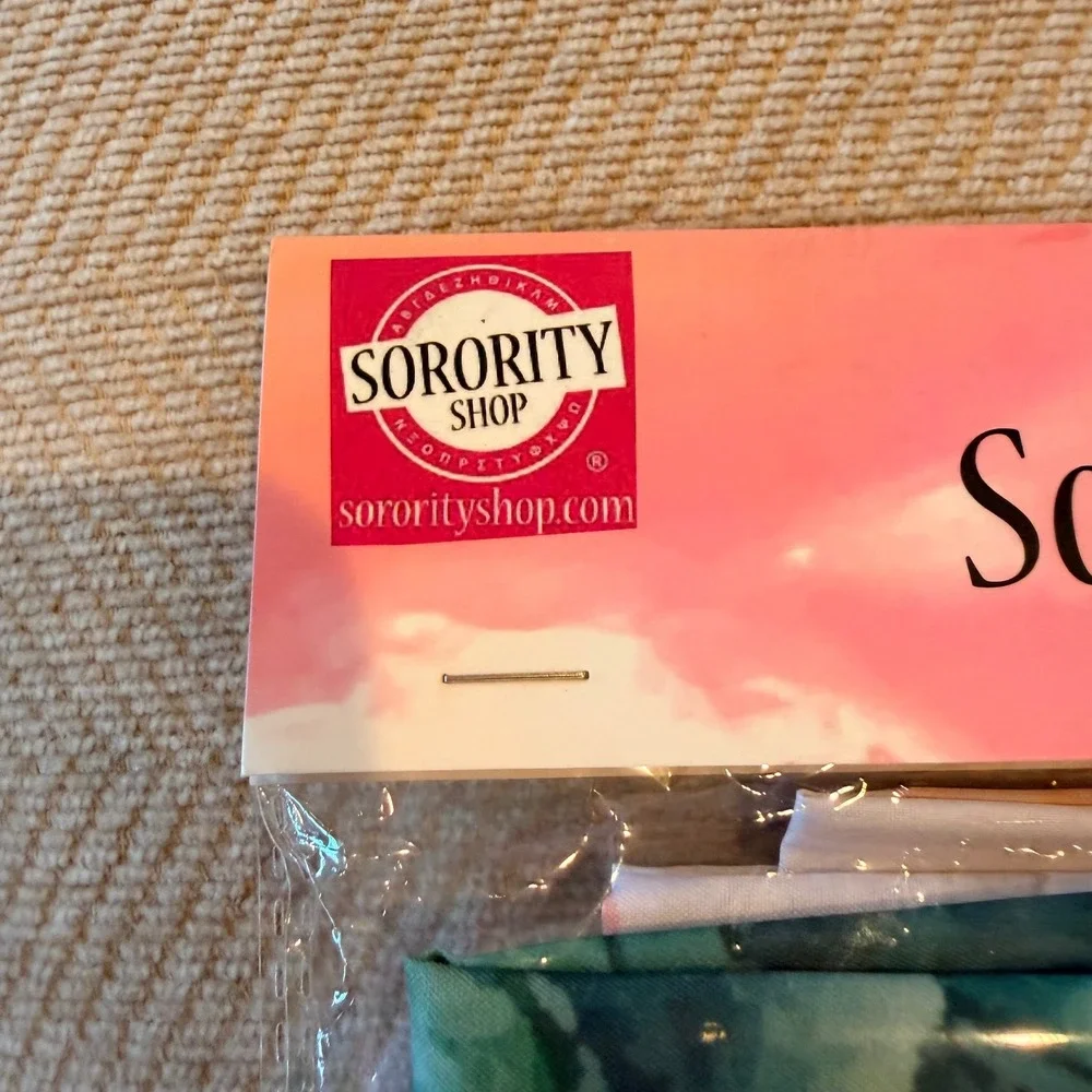 Sorority Shop Delta Gamma Succulent Floral Flag Banner Dorm Decor 3x5 White